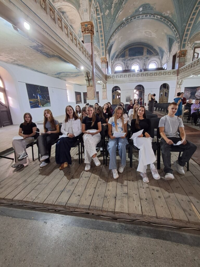 LM5